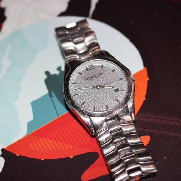 Kenneth Cole Linen Dial Watch - Picture 3 of 6